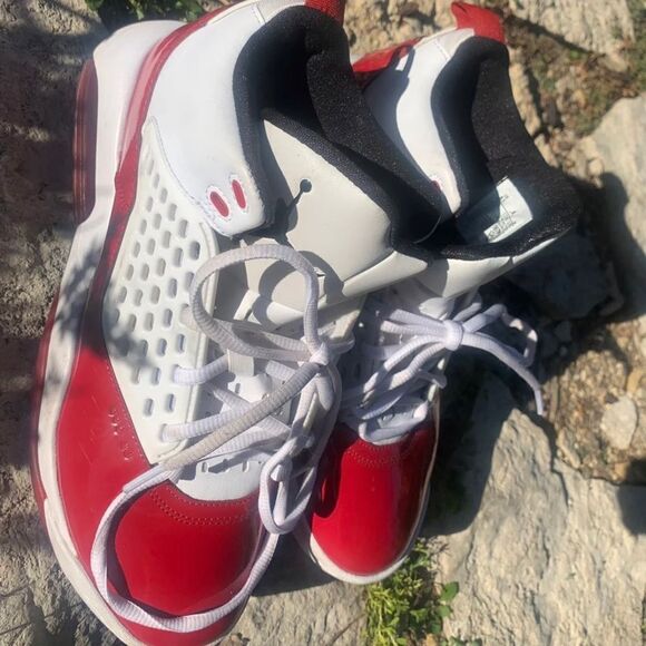 NIKE Jordan Maxin 200 White Black Red Basketball Shoes Men\'s Size 9 CD6107-101 main image 4